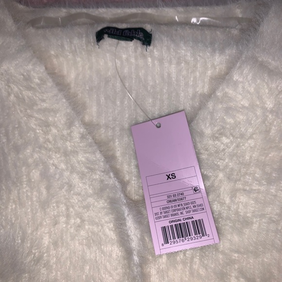 Target fuzzy cropped sweater with buttons new - Picture 2 of 2